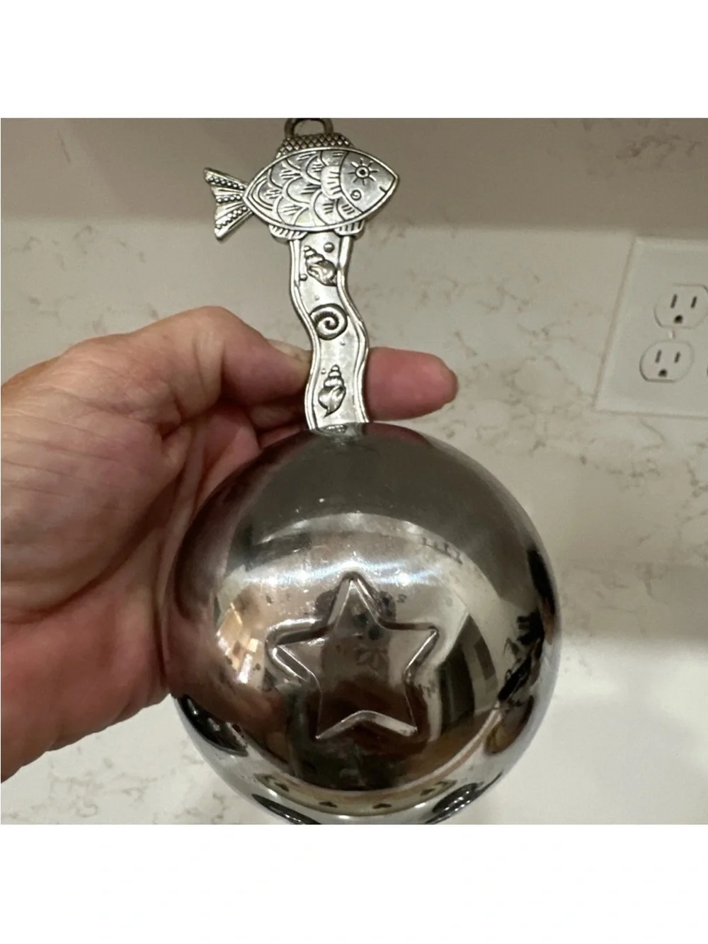 Vintage Silver Toned Fish Measuring Cups With Wall Mounted Hanger